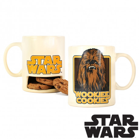 Image montrant l'utilisation du mug à biscuits Chewbacca