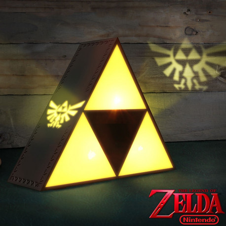 Photo de la lampe Triforce en situation