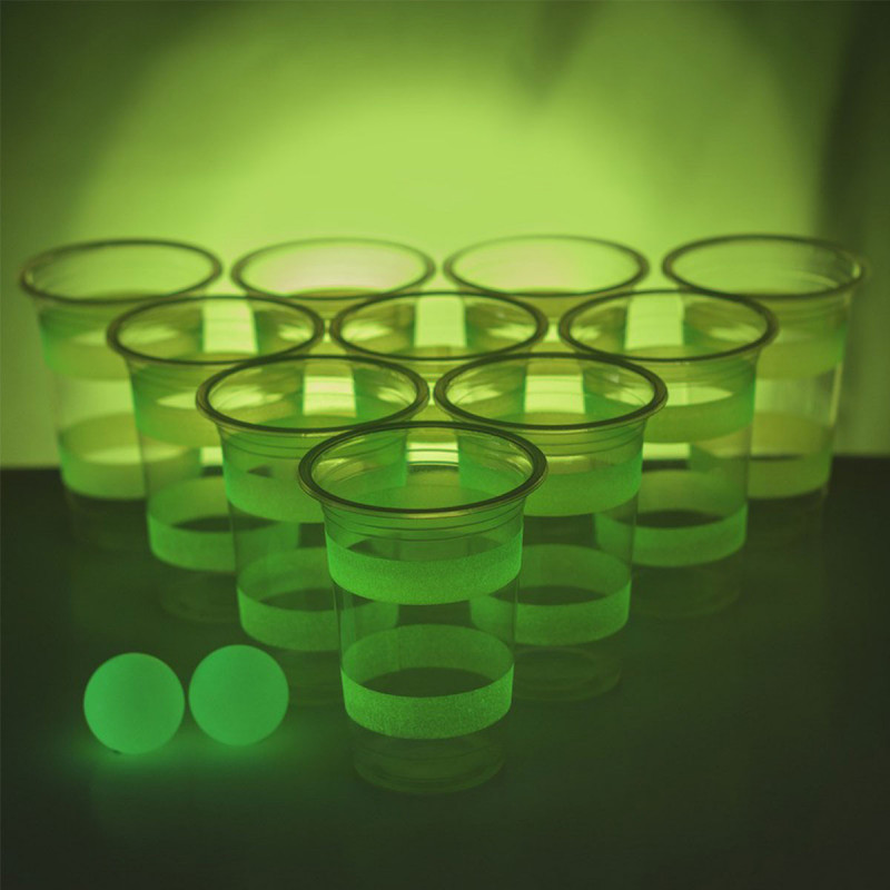 Image du jeu de beer pong phosphorescent