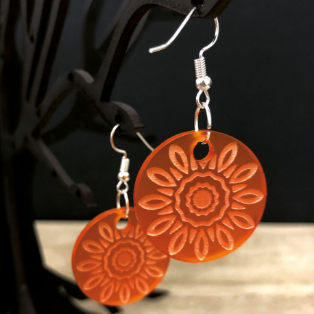 boucles-d-oreilles-mandala-fleur-orange