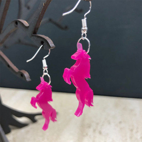 boucles-d-oreilles-licorne-rose-fushia