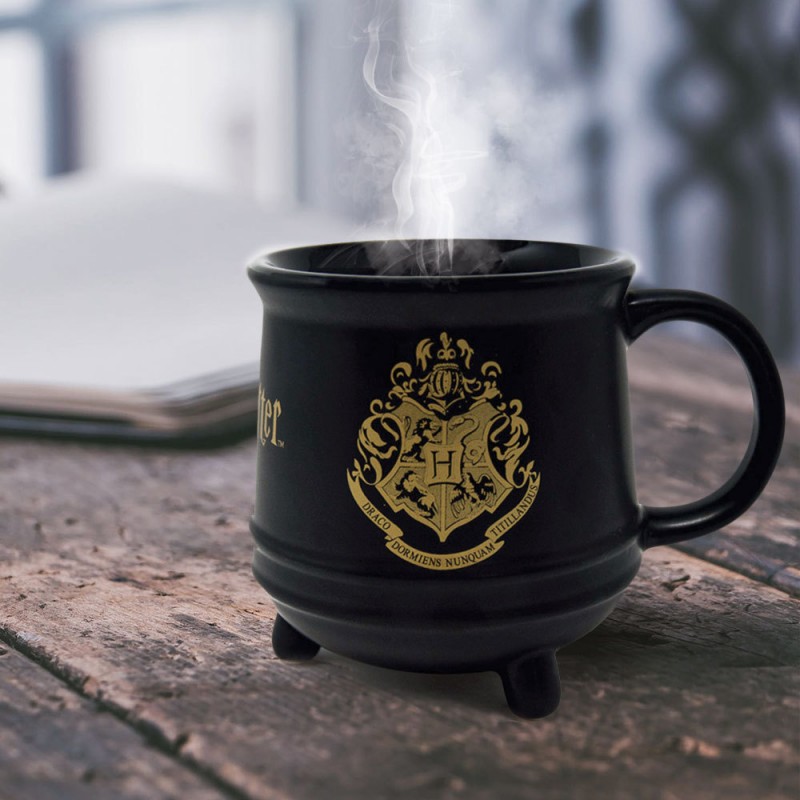 Mug Harry Potter en forme de chaudron à l'effigie de Poudlard sur  Logeekdesign