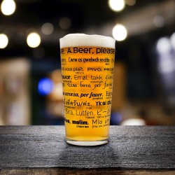 Verre A Biere Personnalise Pour Anniversaire De 18 Ans A 60 Ans Sur Logeekdesign Verre A Biere Personnalise Pour Anniversaire De 18 Ans A 60 Ans Sur Logeekdesign