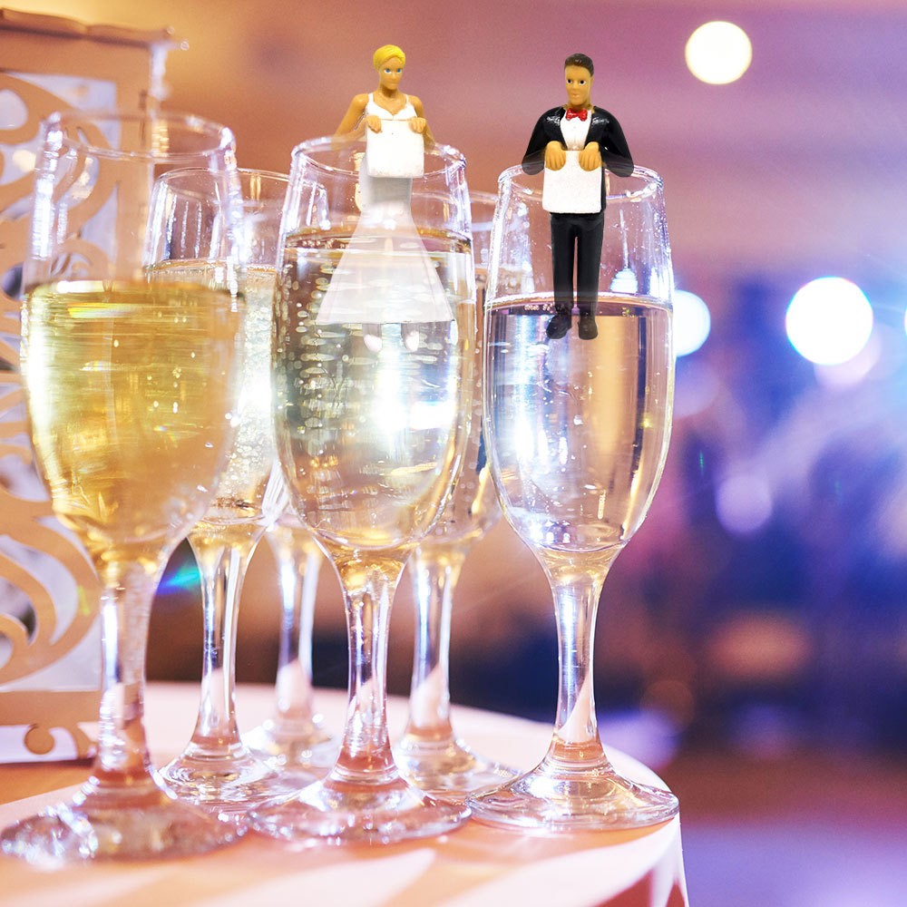 Verre à vin Charms  sur le thème des verres à vin Décorations de balises pour Bachelorette  6 pièces de vin Charm Boisson marqueurs fêtes,   3,2 cm mariage anniversaire 