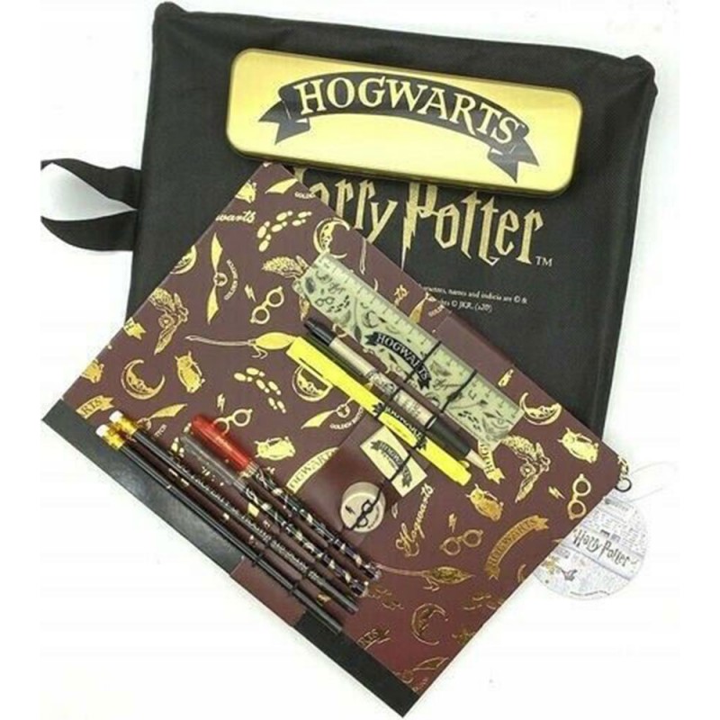 Set de fournitures scolaires Harry Potter avec accessoires sur Logeekdesign
