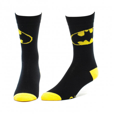 Mettez-vous dans la peau de Batman avec ces chaussettes de super-héros... ! Ces accessoires vestimentaires portent le mythique et emblématique logo de Batman, le super-héros de Gotham City ! 