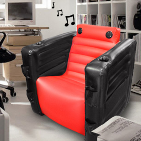 Ce fauteuil gonflable aux multiples fonctions et au design étudié est pensé pour combler le geek qui est en vous… Vous offrant un moment zen et confortable, l’Everything Chair II propose deux haut-parleurs intégrés avec un amplificateur supplémentaire pour des moments musicaux parfaits !