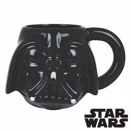 Le côté obscur de la Force va envahir votre petit déjeuner ou votre pause-café au boulot avec ce mug en céramique geekement original ! Mettant à l’honneur Dark Vador en trois dimensions, ce mug Star Wars fera l’unanimité… 