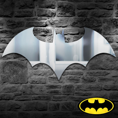 Photo du miroir Batman sur un mur de brique