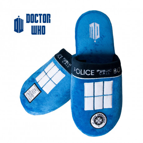 Une paire de chaussons Doctor Who 