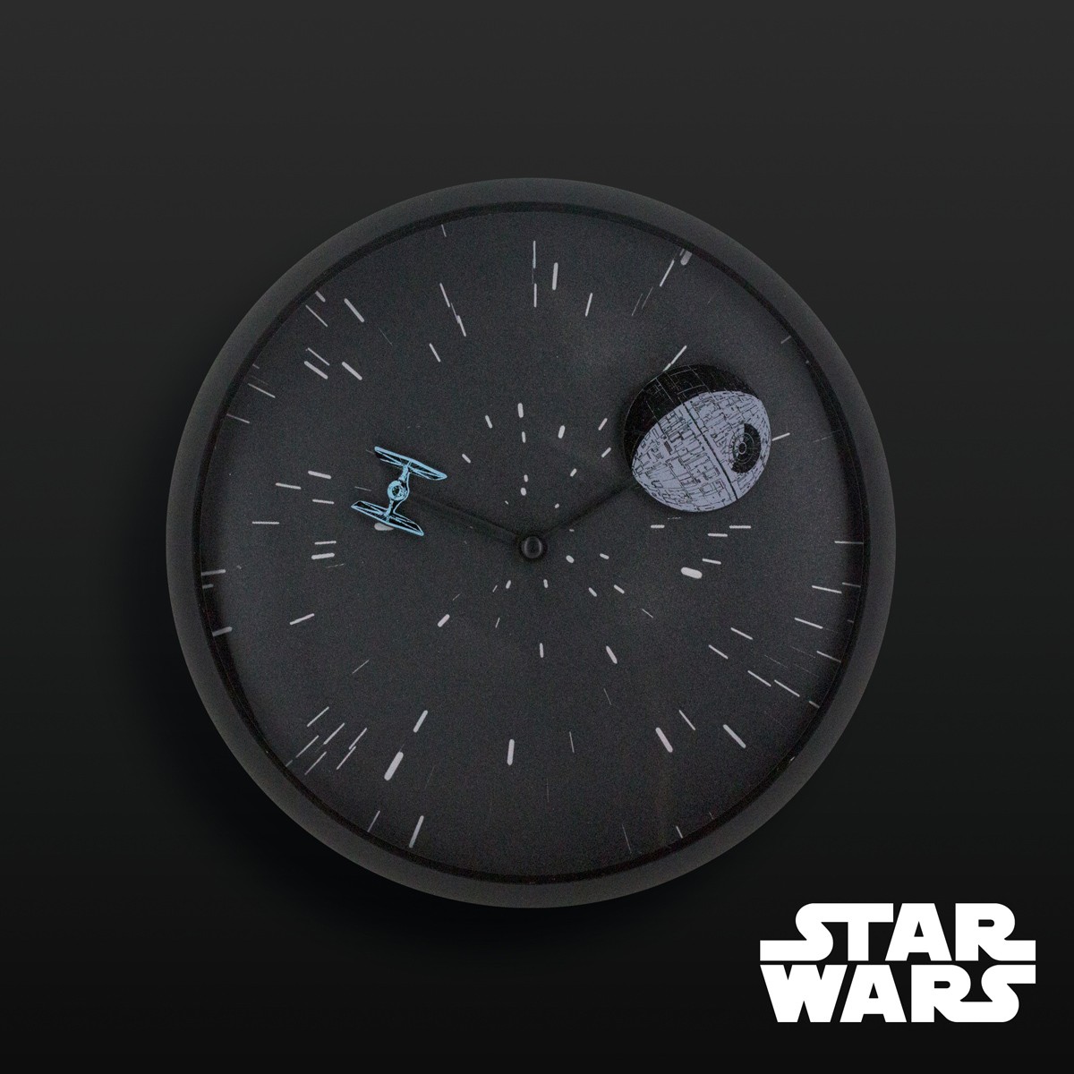 Horloge star wars : pendule murale design avec etoile de la mort ...